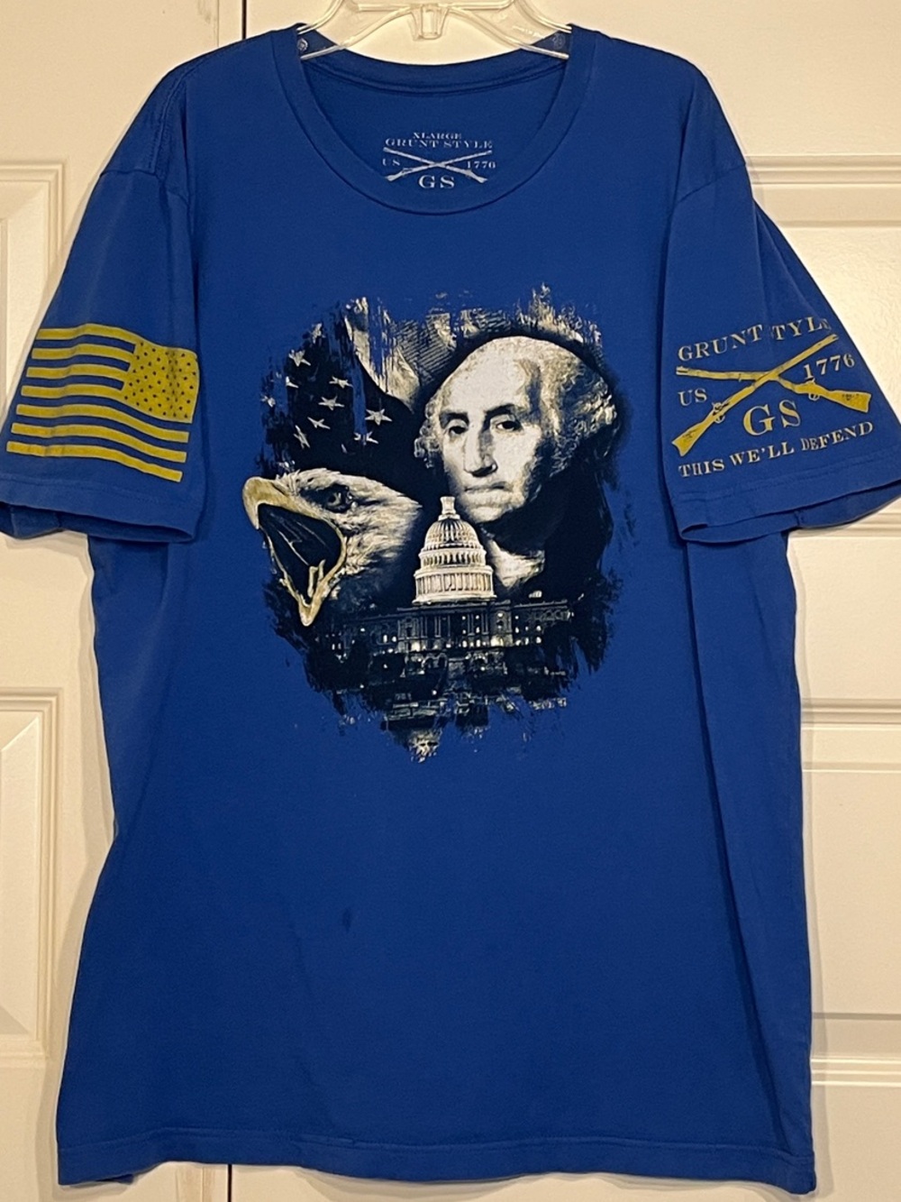 Grunt Style Blue Patriotic Graphic‎ Tee with Yellow Accents XL